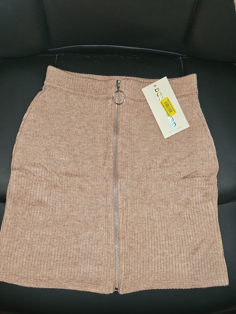 Women's Ribbed Zip-Front Skirt - Brown Beige